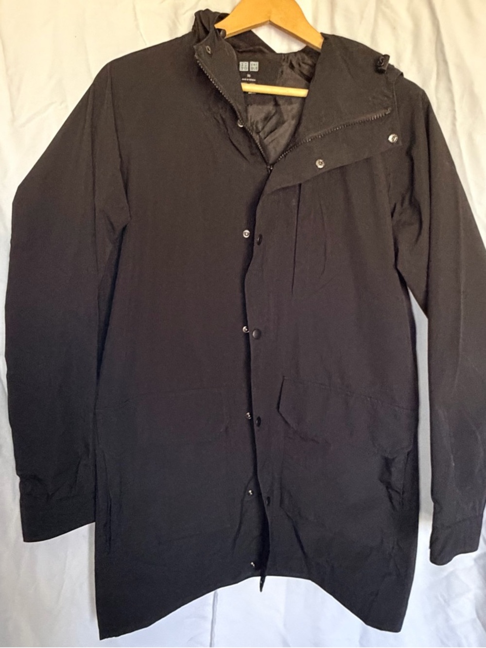 Uniqlo Men's Black Trench Coat with Hood